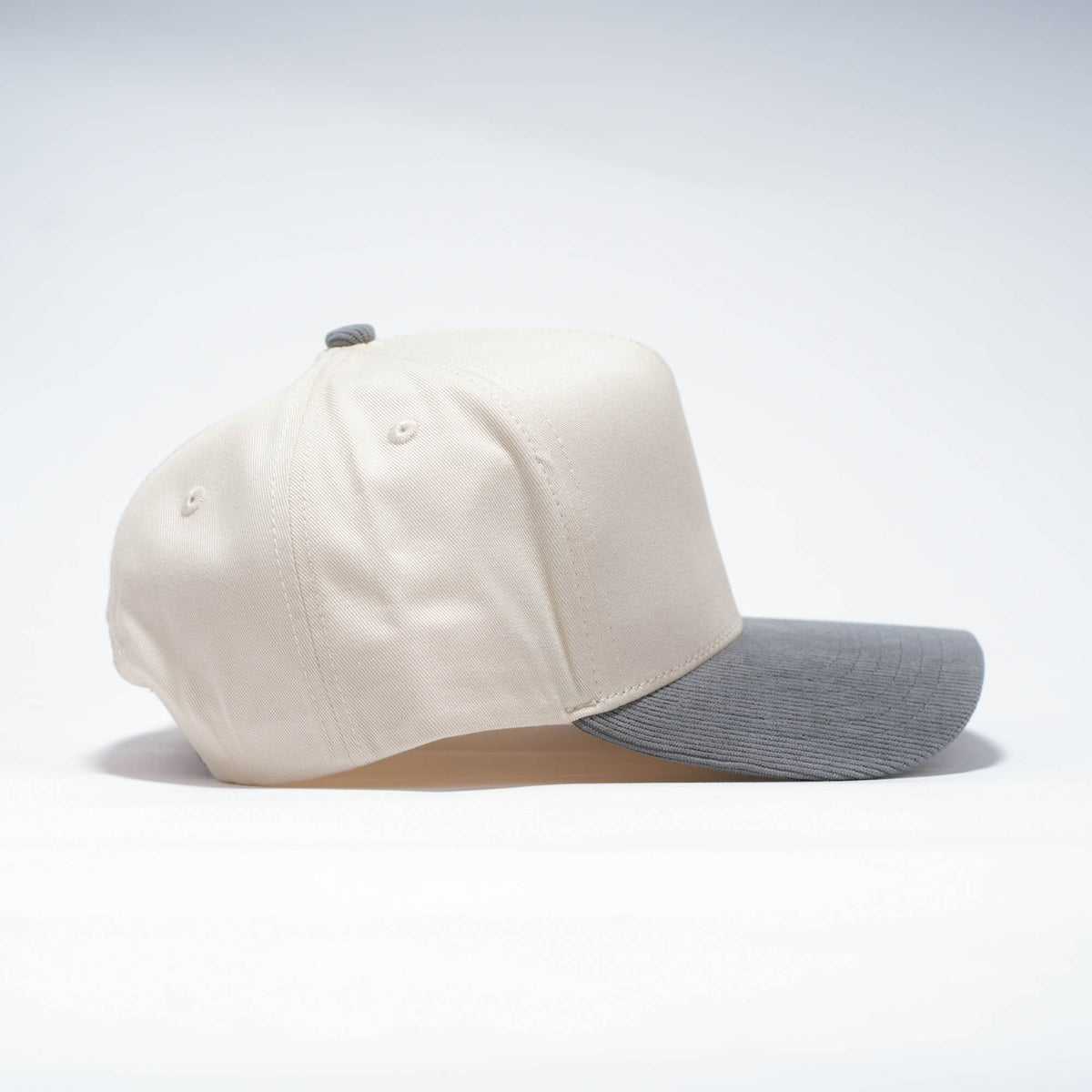 GORRA 5 PANELES CURVA PANA