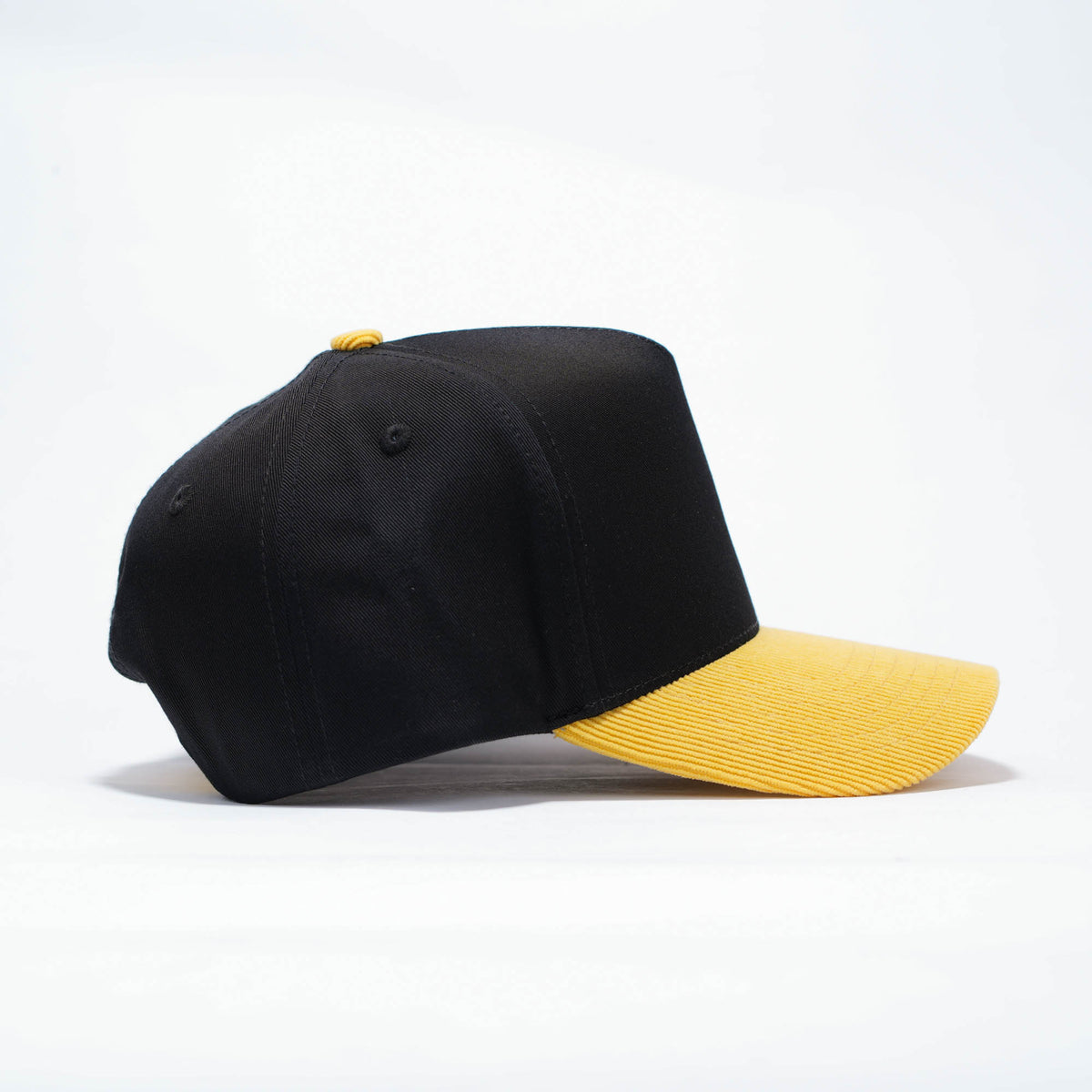 GORRA 5 PANELES CURVA PANA