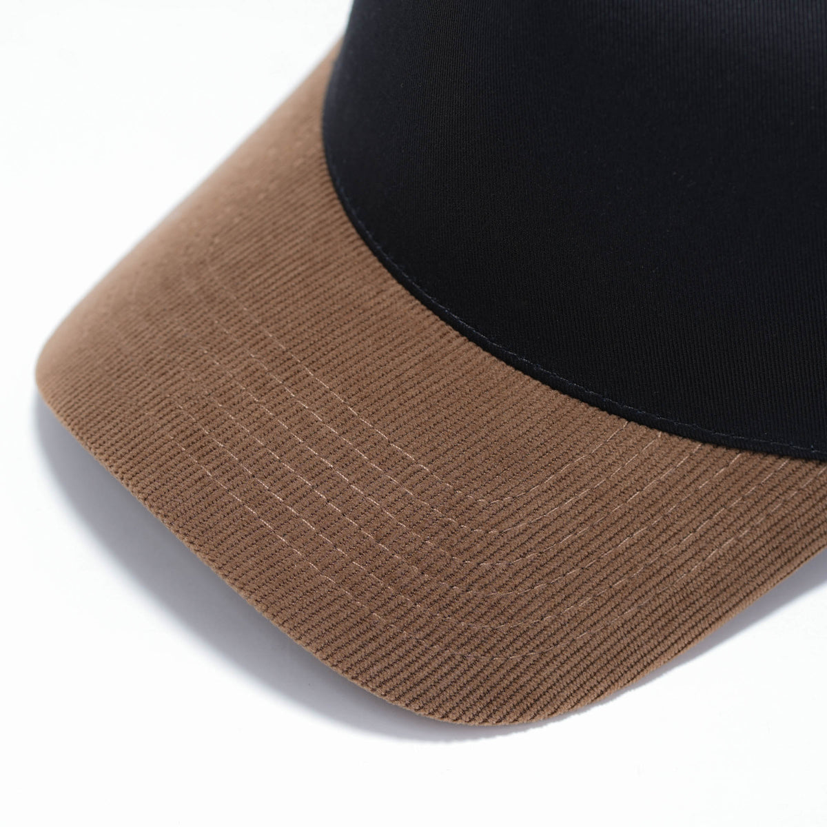 GORRA 5 PANELES CURVA PANA